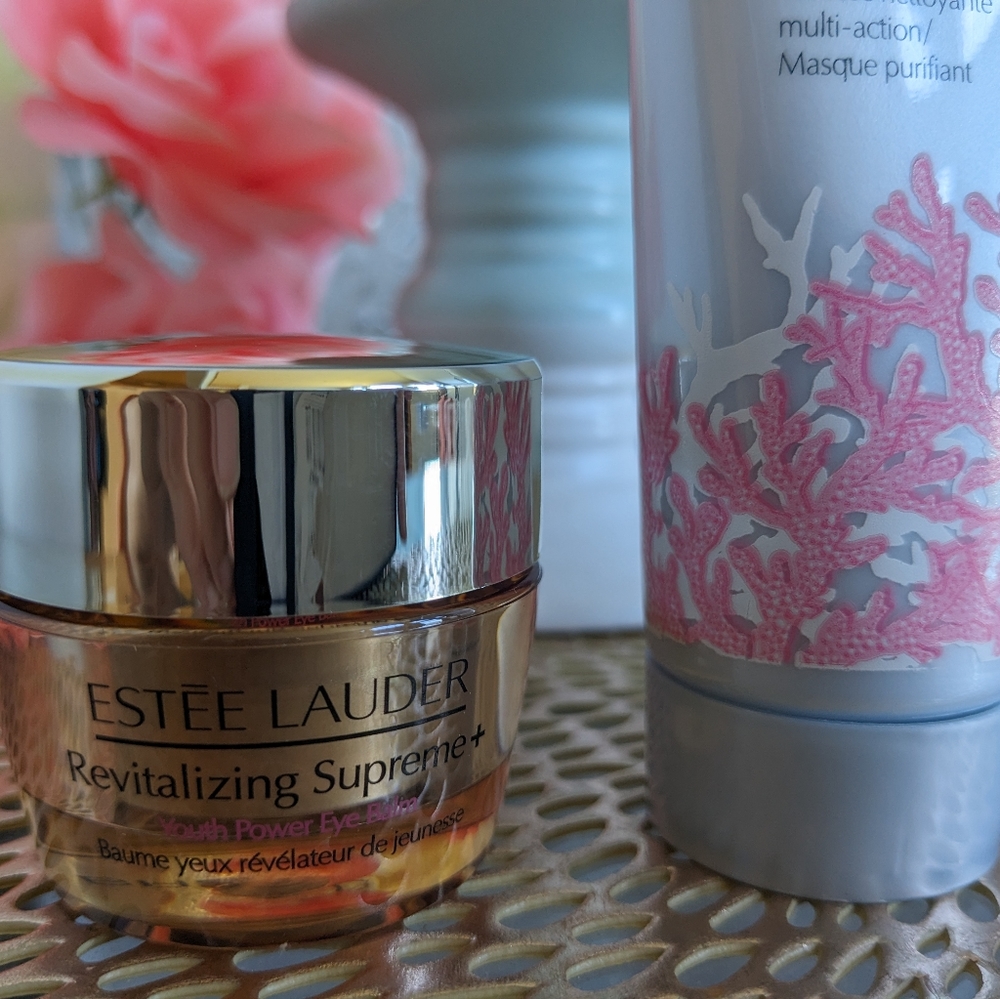 ESTEE LAUDER - Picture 3 of 5